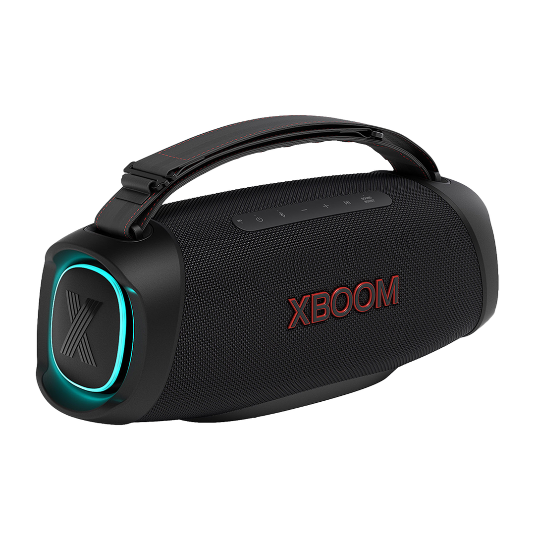 Altavoz port&aacute;til robusto IP67 con 15 h, 120 W, luz y refuerzo de graves.