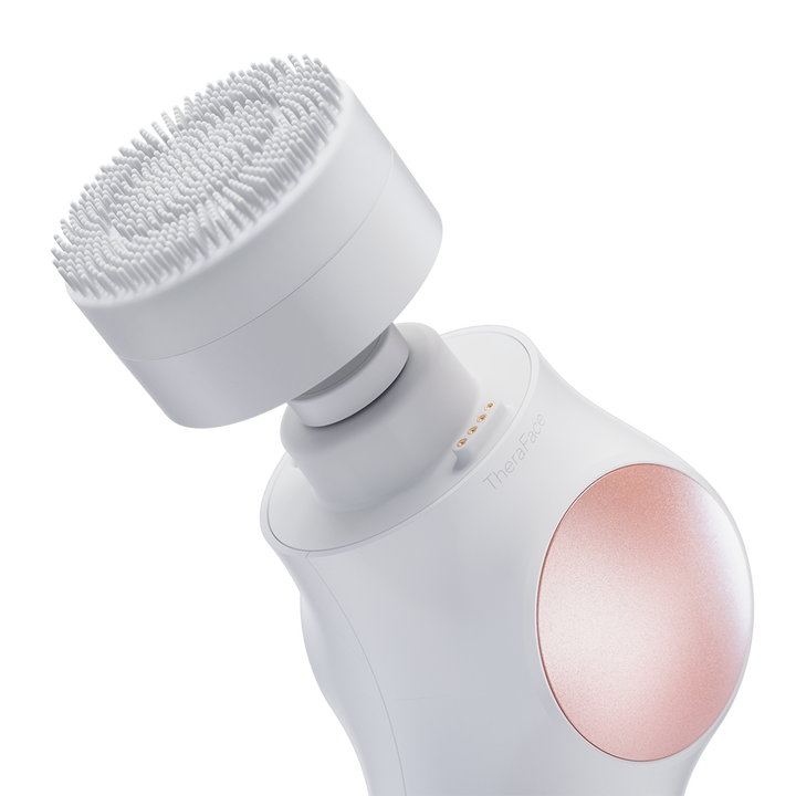 <p>El dispositivo de cuidado de la piel todo en uno, cl&iacute;nicamente probado, para lucir una piel m&aacute;s saludable y radiante. Combinando la terapia de luz LED, microcorrientes, masaje facial y limpieza, TheraFace PRO pone a tu alcance todo lo necesario para la salud del rostro.</p>