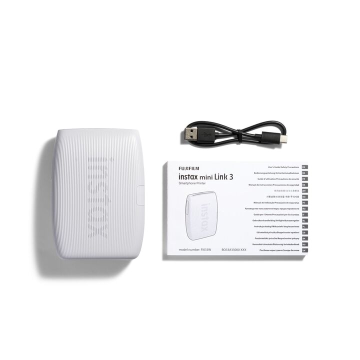 La impresora instant&aacute;nea INSTAX mini Link 3 te ofrece una experiencia llena de diversi&oacute;n creativa, ya sea con fotos est&aacute;ticas o animaciones. Con ella, siempre tendr&aacute;s el control total sobre tus im&aacute;genes, garantizando que nunca te aburras.

Con&eacute;ctala de manera inal&aacute;mbrica a tu smartphone o a la INSTAX Pal, y disfruta de nuevas formas de expresi&oacute;n y conexi&oacute;n con amigos y familiares.

Con m&uacute;ltiples opciones creativas y funciones diversas, esta impresora a&ntilde;ade a&uacute;n m&aacute;s car&aacute;cter y estilo a tus fotos.

Adem&aacute;s incluye 3 paquetes de 20 fotos cada paquete para que puedas hacer de primeras 60 fotos.