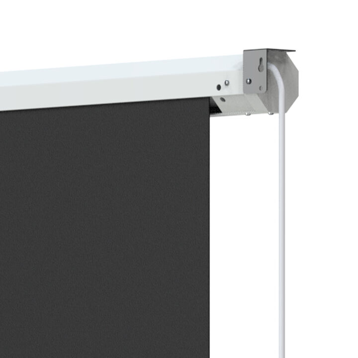 Pantalla de proyecci&oacute;n Cinema Max compuesta por 4 capas que mejoran significativamente el rendimiento visual. La capa protectora resiste a ara&ntilde;azos y es muy f&aacute;cil de limpiar. Le sigue una capa antiluz de reflexi&oacute;n difusa a nivel nanom&eacute;trico, que absorbe la luz de forma natural para lograr una imagen m&aacute;s realista. La tercera capa, de corte o rejilla PBS de alta densidad, mejora la definici&oacute;n de los p&iacute;xeles, ofreciendo una imagen m&aacute;s n&iacute;tida y detallada. Finalmente, la capa ennegrecida, fabricada con grafito supernegro, para evitar la transmisi&oacute;n de la luz y mejorar el contraste