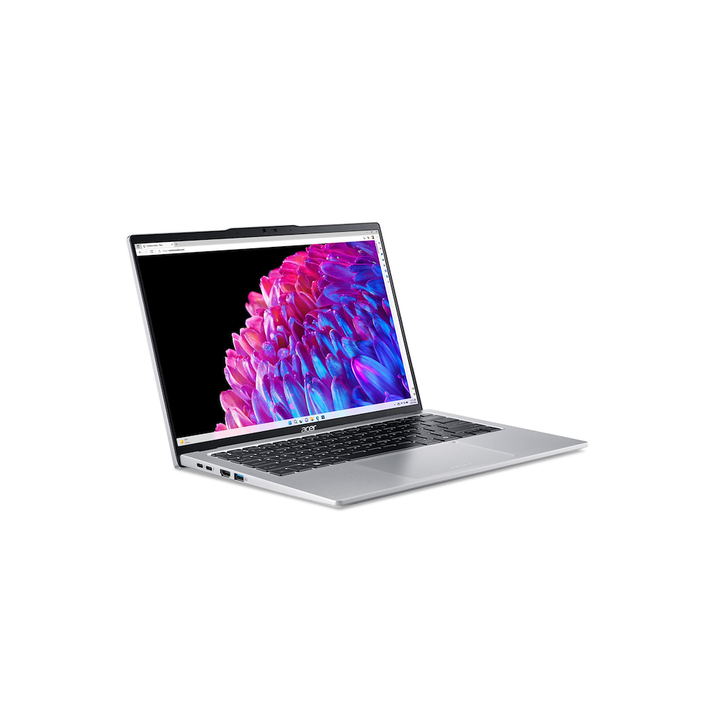 Productividad y movilidad en su m&aacute;ximo exponente con el Acer Swift Go 14 Intel Core Ultra 7 155H: dise&ntilde;o ultraligero, pantalla OLED de alta definici&oacute;n y potencia AI para profesionales exigentes.El Swift Go 14 redefine la experiencia port&aacute;til con su ligereza (1,32 kg), robustez y una tapadera l&aacute;ser que permite apertura de hasta 180 grados, facilitando el trabajo colaborativo en entornos t&eacute;cnicos. La pantalla OLED 2.8K de 14 pulgadas con 100% DCI-P3 y frecuencia de refresco de 90 Hz asegura precisi&oacute;n crom&aacute;tica, brillo sobresaliente y negros profundos, sensaci&oacute;n imprescindible para creadores visuales, editores y desarrolladores. Su procesador Intel Core Ultra 7 155H de 16 n&uacute;cleos (segunda generaci&oacute;n) libera rendimiento IA y multitarea avanzada, permitiendo cargas intensivas sin cuellos de botella ni t&eacute;rmicas agresivas.