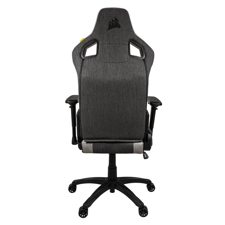 La silla de juegos CORSAIR T3 RUSH combina un diseño inspirado en las carreras y una comodidad contorneada con un exterior de tela suave y transpirable, una almohada cervical acolchada y un soporte lumbar de espuma viscoelástica.