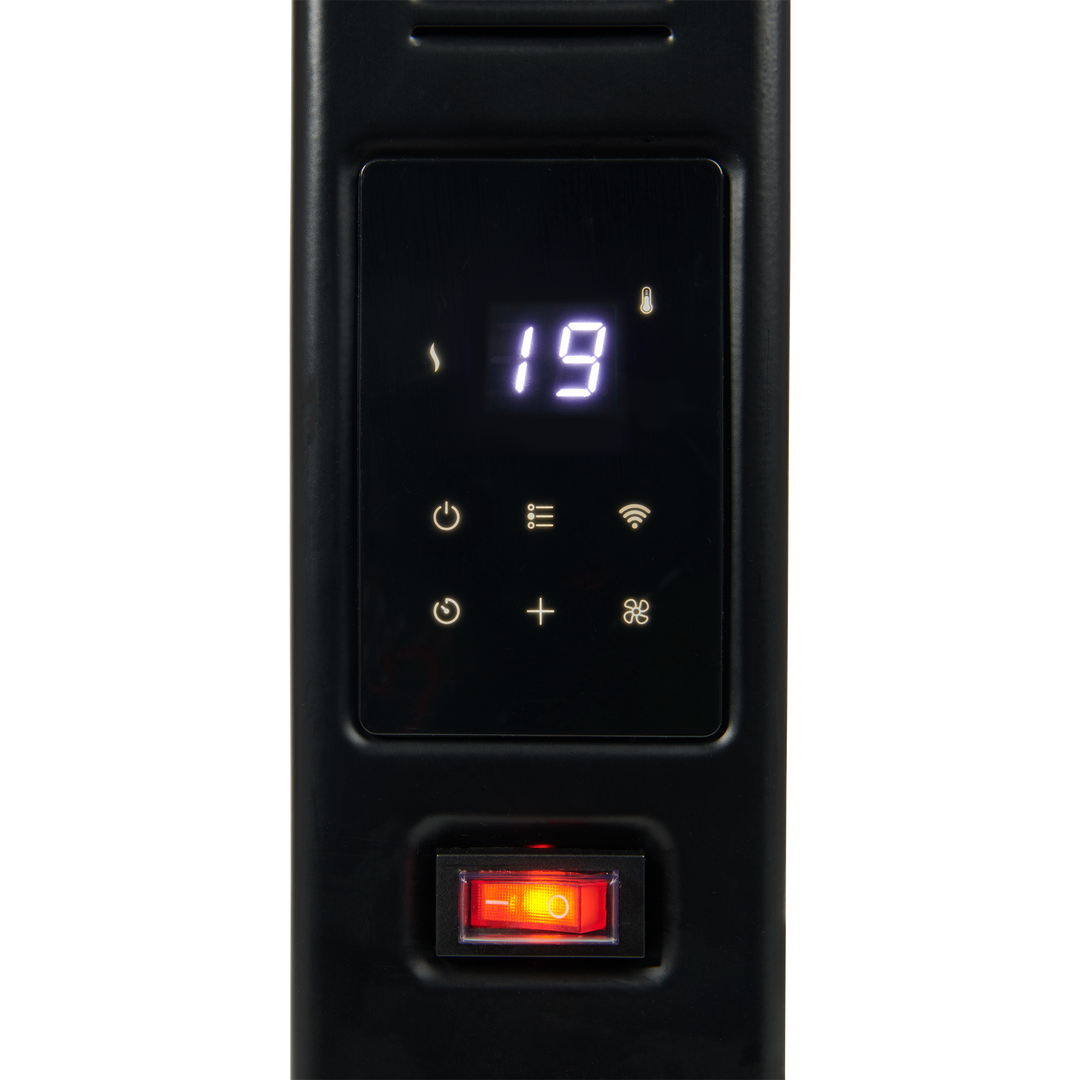 El Princess 348320 Smart Convector Heater es una solución de calefacción versátil y eficiente que brinda calidez y comodidad a tu hogar. Con sus tres ajustes de calor, termostato ajustable, pantalla LED y función turbo, este calentador está diseñado para ofrecerte opciones de calefacción personalizables y calentamiento rápido de la habitación. Ya sea que necesites un calor suave para quitar el frío del aire o una ráfaga potente para calentar la habitación en poco tiempo, este convector tiene todo lo que necesitas. Experimenta la conveniencia y eficiencia de este dispositivo de calefacción inteligente que se integra fácilmente en cualquier espacio de vida.