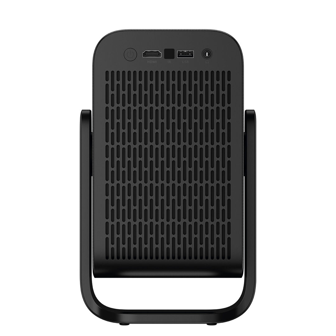 Transforma cualquier espacio en tu cine personal con el TCL Projector C1. Disfruta de una experiencia audiovisual excepcional gracias a su pantalla de 1080P FHD, 230 ISO lúmenes y una relación de contraste de 1500:1, que proyecta imágenes nítidas y vibrantes en tamaños de 40” a 120”. Compatible con contenido 4K, este proyector lleva tu entretenimiento al siguiente nivel, ofreciendo claridad y detalle impresionantes.

Con Google TV y certificación Netflix, accede a más de 10,000 aplicaciones de películas, series y contenido interactivo, incluyendo Amazon Prime Video, YouTube, Disney+ y mucho más. Su procesador MediaTek Quad-Core, 2GB de RAM y 16GB de almacenamiento aseguran un rendimiento fluido y rápido.

El TCL Projector C1 está diseñado para ser portátil y versátil. Su gimbal y asa integrada permiten ajustar el ángulo de proyección fácilmente, mientras que la tecnología inteligente incluye Auto Focus, Auto Keystone, Auto Screen-Fit y detección de obstáculos, adaptando automáticamente la imagen a cualquier entorno en segundos.

Disfruta de un sonido envolvente con altavoz de 8W y Dolby Audio, mientras proyectas tus películas favoritas con calidad de cine. Compatible con Chromecast y Airplay, conecta tu smartphone o tablet de manera sencilla. Con interfaz HDMI 2.1, USB 2.0, audio de 3.5mm, Wi-Fi dual 2.4/5G y Bluetooth 5.1, la conectividad nunca será un problema.

Diseñado para durar, su LED tiene una vida útil de 10,000 horas y funciona silenciosamente con menos de 30 dB de ruido a 1 metro, consumiendo solo 65W. Compacto, elegante y potente, el TCL Projector C1 es la elección perfecta para quienes buscan entretenimiento de alta calidad en cualquier espacio.

Incluye: cable de alimentación, control remoto con pilas y manual de usuario.