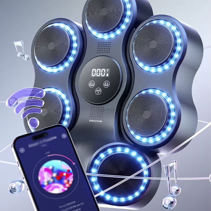 M&aacute;quina de boxeo Musical Combat Pro BM150.  Combina luces LED y m&uacute;sica para crear una experiencia de entrenamiento m&aacute;s din&aacute;mica y motivadora. Este sistema interactivo ayuda a mantener la concentraci&oacute;n y convierte cada sesi&oacute;n en una actividad m&aacute;s entretenida.