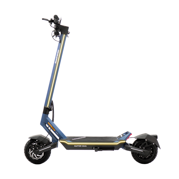 Patinete el&eacute;ctrico certificado con una potencia m&aacute;xima de 2800W doble motor 48V, bater&iacute;a de litio de 20.000 mAh con hasta 75 km de autonom&iacute;a, ruedas de 10" neum&aacute;ticas tubeless, frenos hidr&aacute;ulicos, suspensi&oacute;n delantera y trasera por elast&oacute;meros, triple frenada, intermitentes y APP compatible