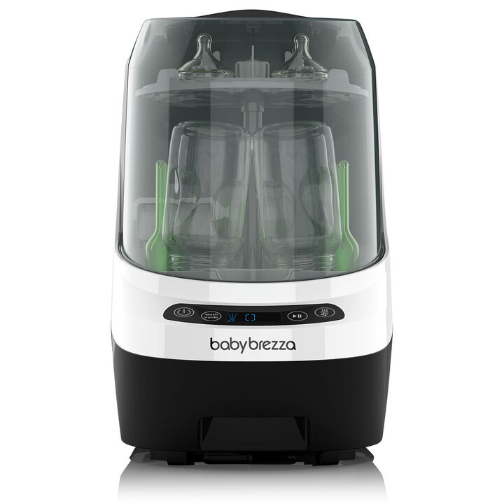 Lavabiberones autom&aacute;tico 6 en 1 que lava, esteriliza y seca biberones, piezas de sacaleches, vasos con boquilla y accesorios. Cuenta con 20 chorros de agua a alta presi&oacute;n, esterilizaci&oacute;n mediante vapor y secado con aire caliente filtrado por HEPA. Tiene capacidad para hasta 4 biberones y dispone de 6 modos de limpieza, dep&oacute;sito de agua limpia y dep&oacute;sito de agua sucia extra&iacute;bles, sin necesidad de conexi&oacute;n al grifo. Su panel LCD facilita la selecci&oacute;n del programa y es compatible con pr&aacute;cticamente todas las marcas de biberones.