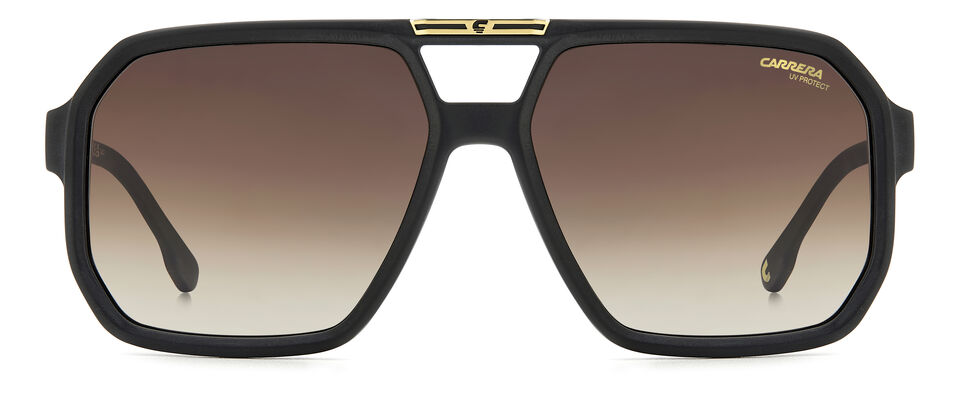 Descubre las gafas de sol Carrera pensadas para el d&iacute;a a d&iacute;a, dise&ntilde;adas para vivir bajo el sol, en la ciudad y en cada momento cotidiano. Son gafas que se adaptan f&aacute;cilmente a cualquier look. Equipadas con lentes protecci&oacute;n UV400 certificada, mejoran la claridad visual, siendo ideales para conducir, pasear por la ciudad, ir a la playa o disfrutar de actividades al aire libre.