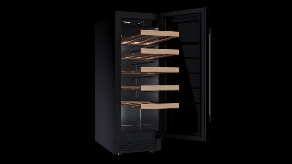 Vinoteca Summilier Control electr&oacute;nico. Temperatura ajustable. Capacidad: 20 botellas.